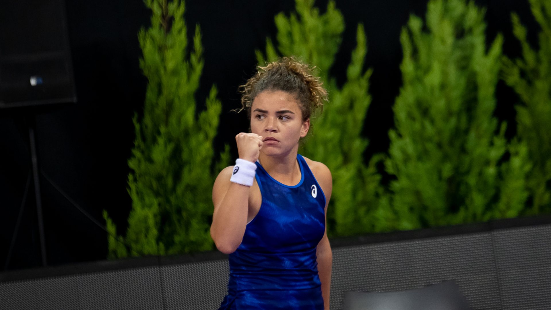 Jasmine Paolini vs. Marketa Vondrousova: Predictions, TV, Stream